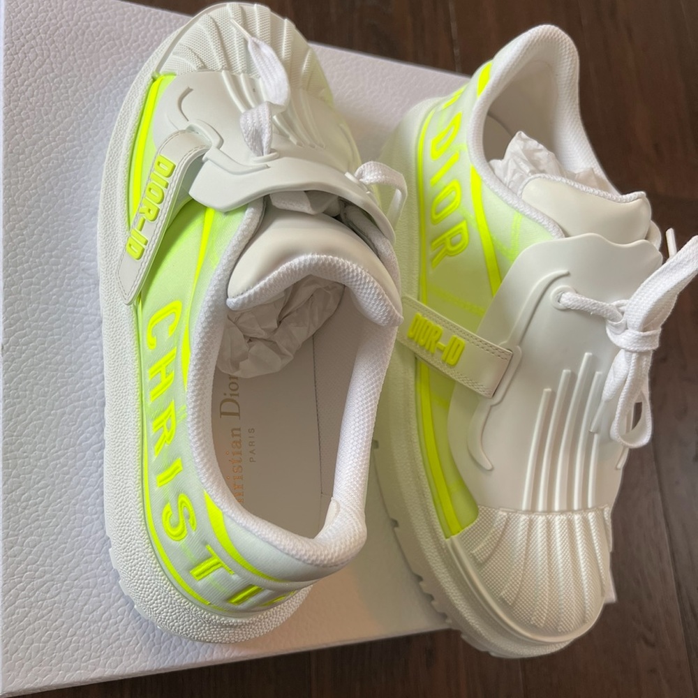 CHRISTIAN DIOR
Calfskin Dior-ID Platform Sneaker 40.5 Yellow - Picture 4 of 8